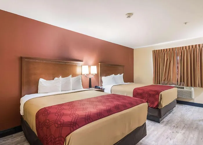 Econo Lodge Inn&Suites Little Rock SW