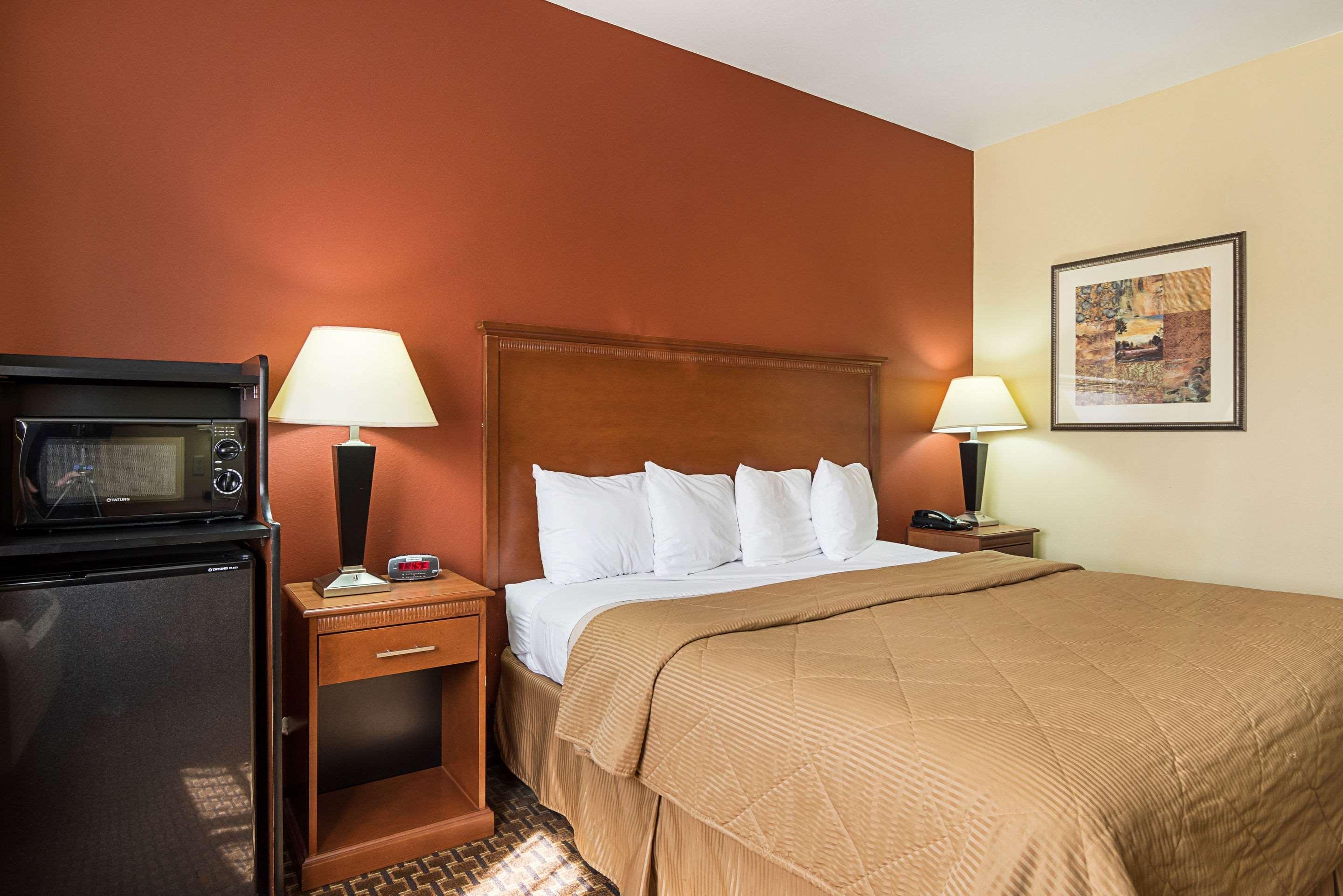 Econo Inn&suites Sw 2* Little Rock