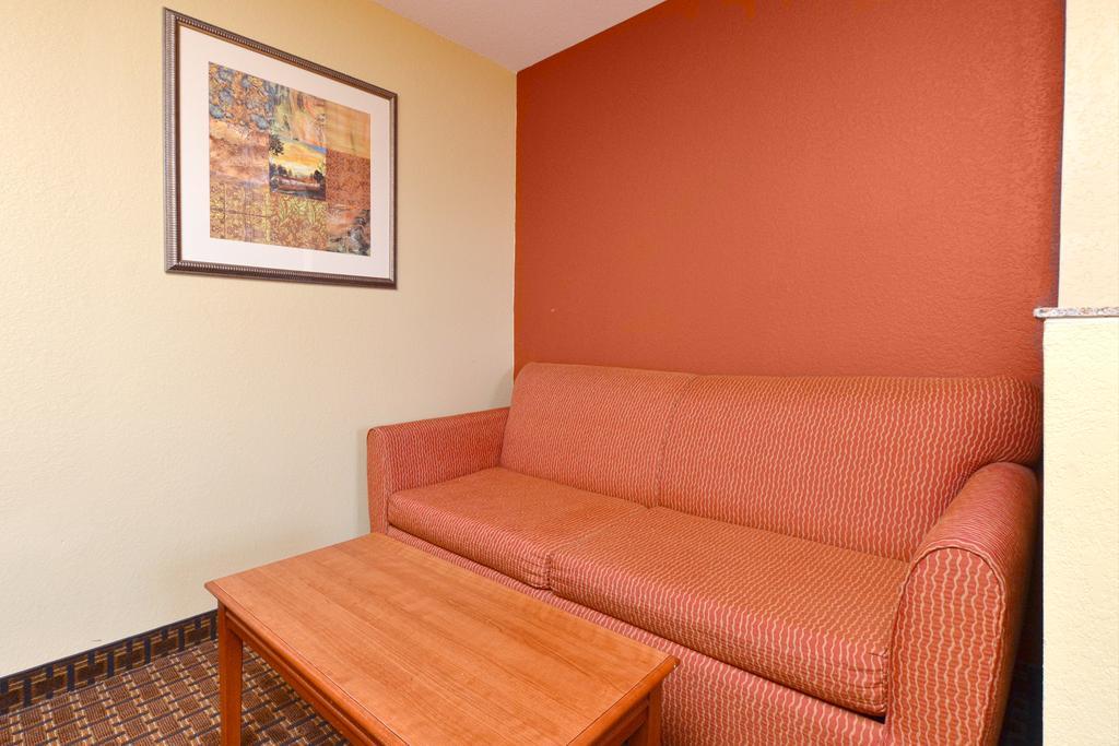 Econo Inn&suites Sw Hotel 2*