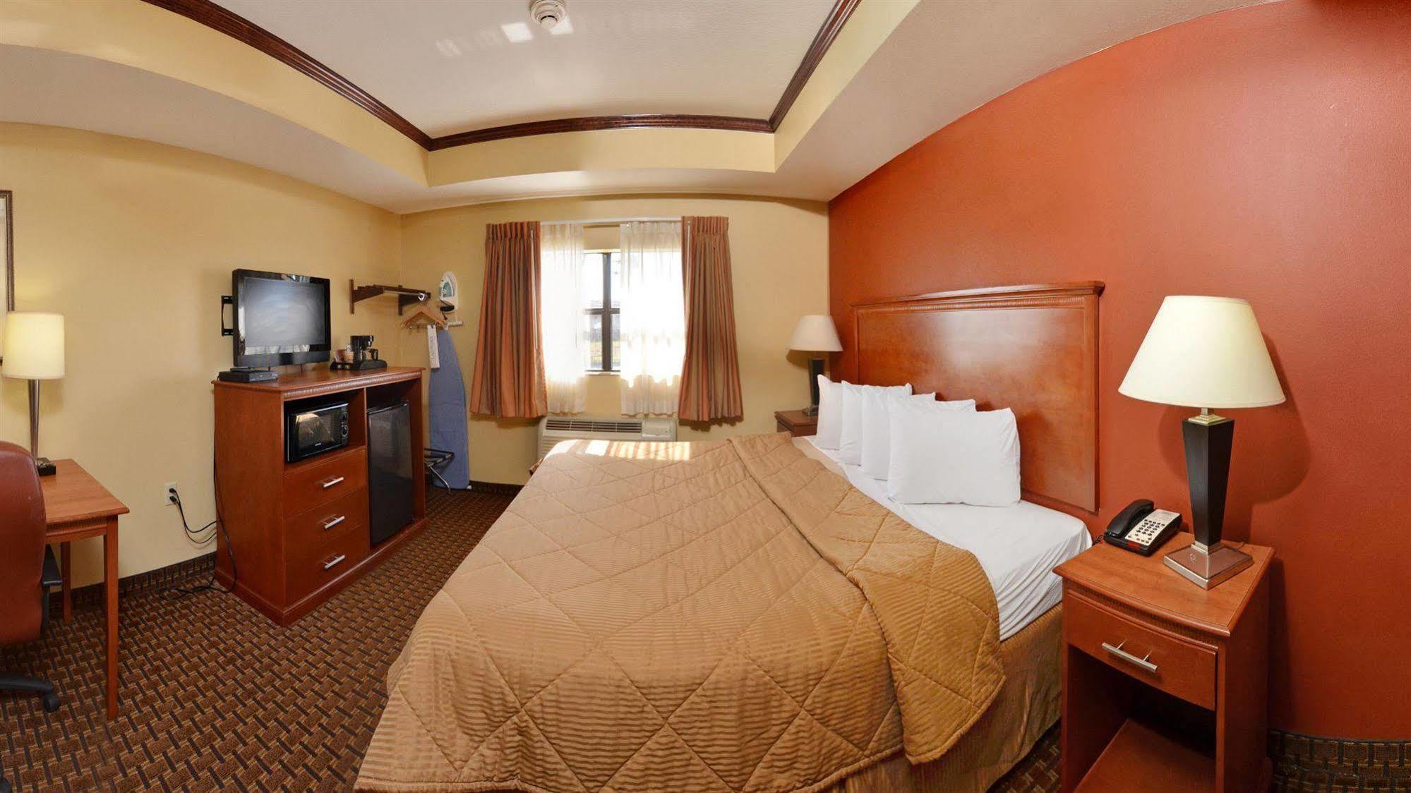 Econo Inn&suites Sw 2*